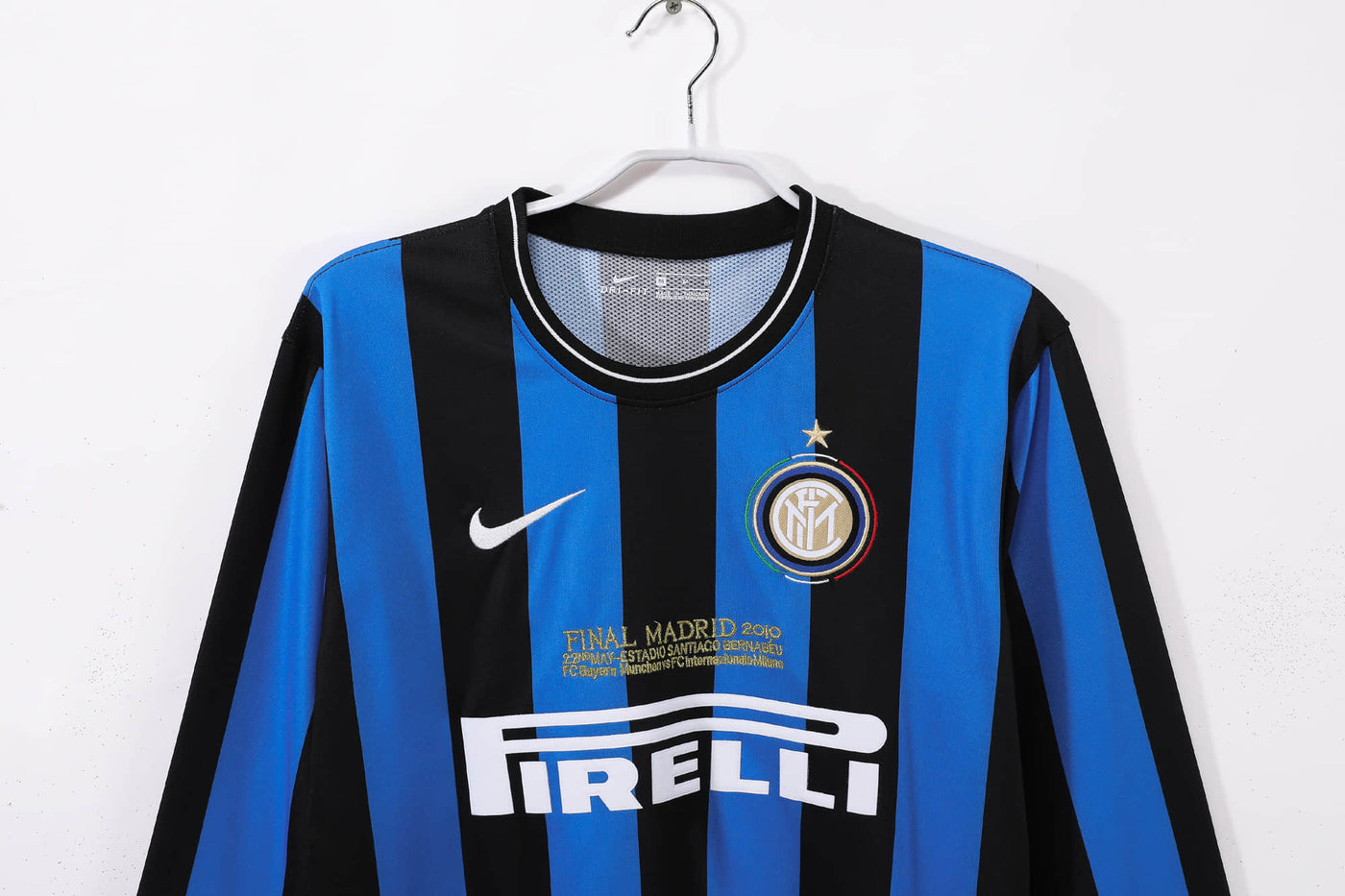Camisa Inter Milan Retrô Manga Longa 09/10