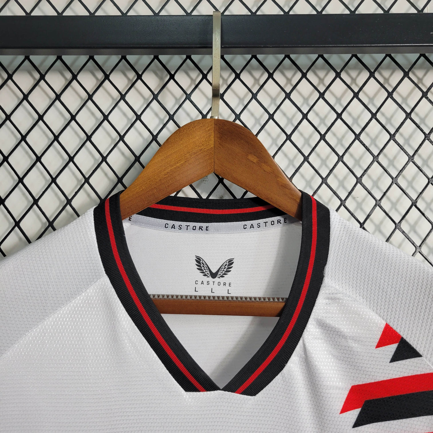 Camisa Bayer Leverkusen Modelo Especial 23/24