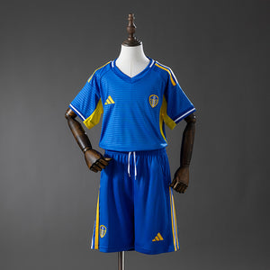 Kit Infantil Leeds United 25/26