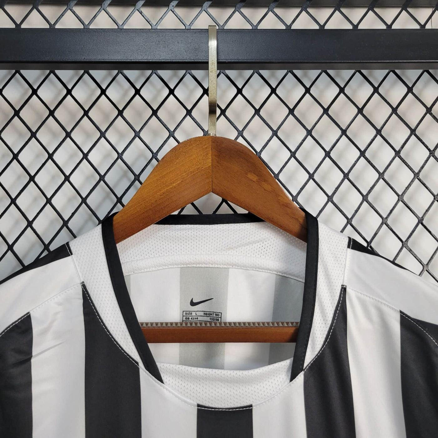 Camisa Juventus Retrô 02/23