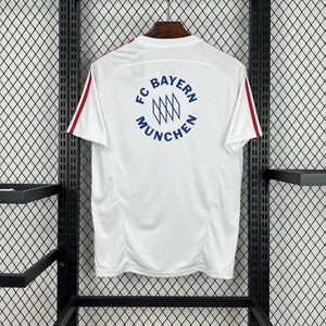 Camisa Bayern Munich Treino 25/26