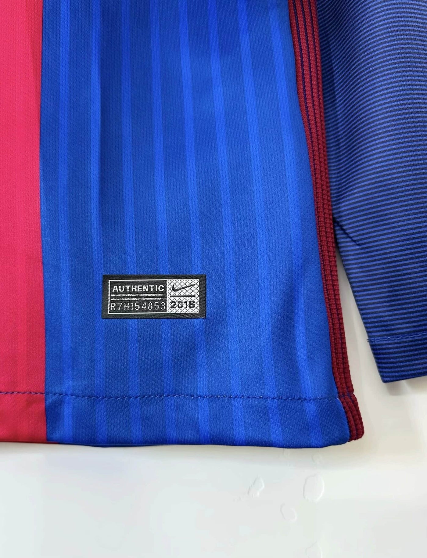 Camisa Barcelona Retrô Manga Longa 16/17