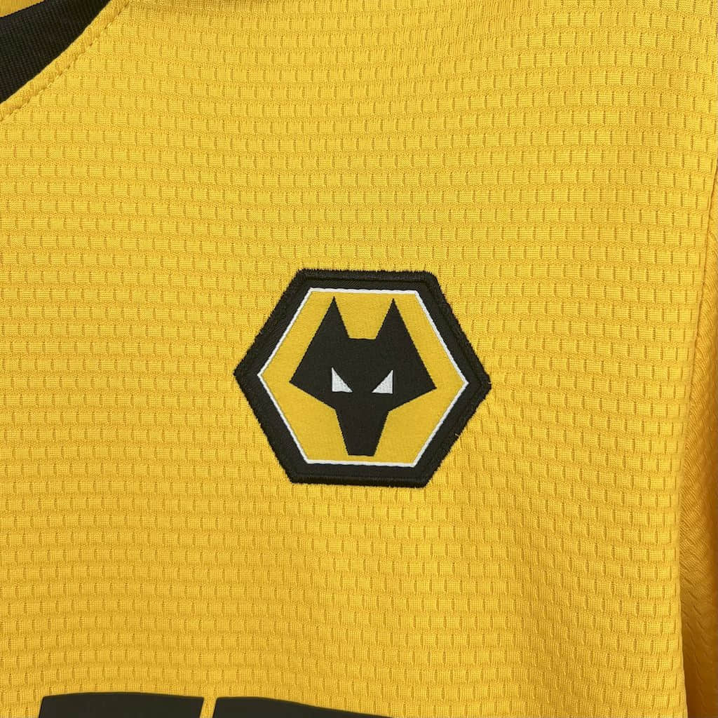 Camisa Wolverhampton Wanderers Home 25/26