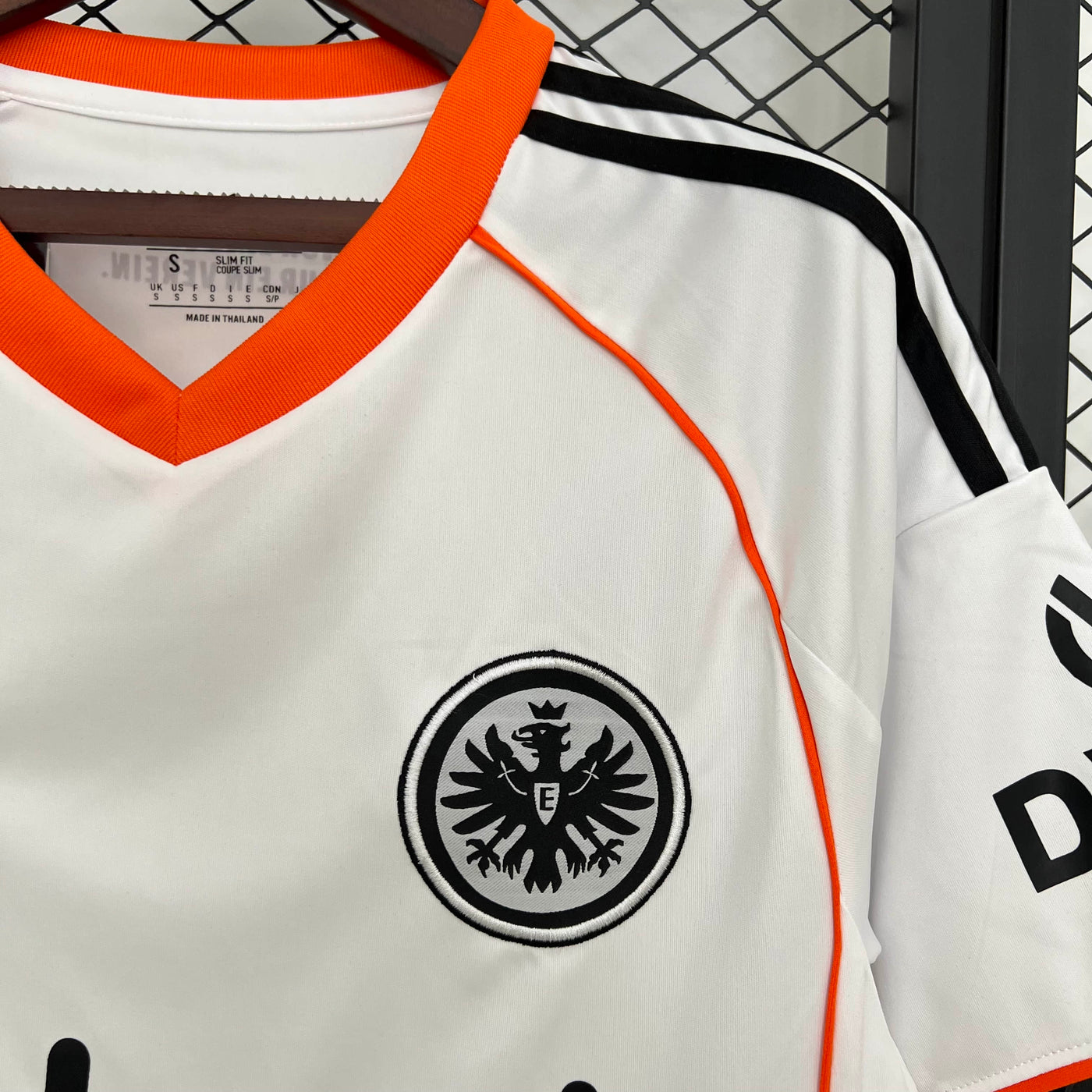 Camisa Eintracht Frankfurt Home 25/26