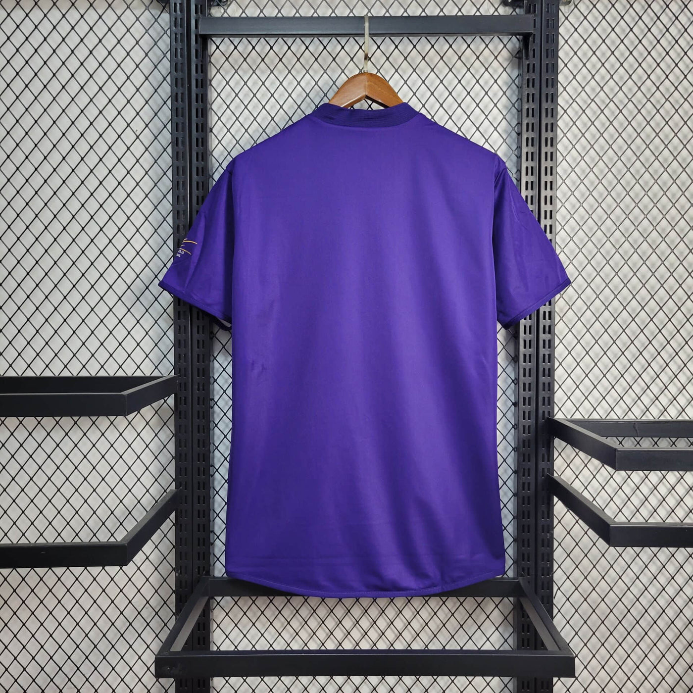 Camisa Real Madrid Retrô 02/23
