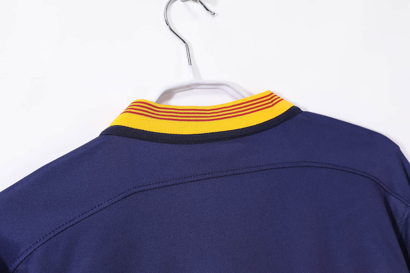 Camisa Barcelona Retrô Manga Longa 15/16