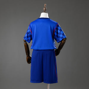 Kit Infantil Croácia 2026
