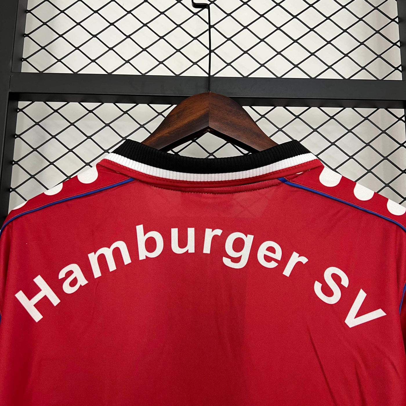 Camisa Hamburger SV Retrô 2000