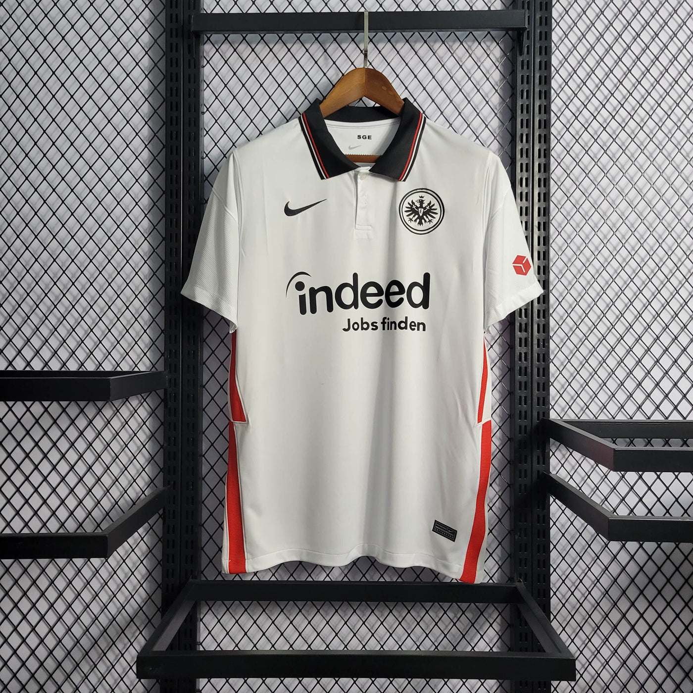 Camisa Eintracht Frankfurt Away Branca 21/22