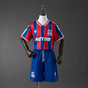 Kit Infantil Crystal Palace 25/26