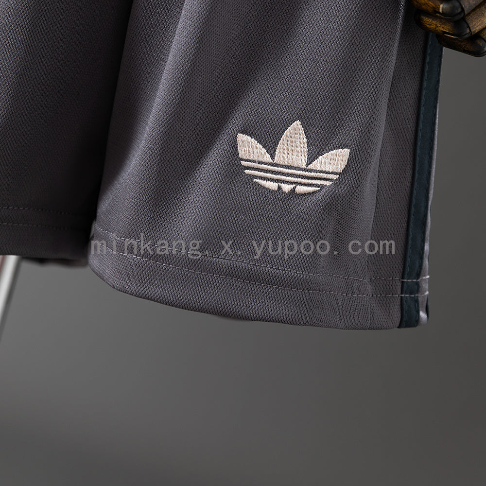 Kit Infantil Real Madrid 24/25