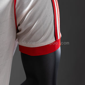 Camisa Bayern Munich Retrô Versão Jogador 24/25