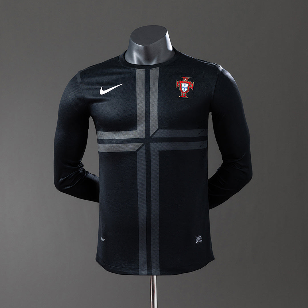 Camisa Portugal Retrô Manga Longa Versão Jogador 2013