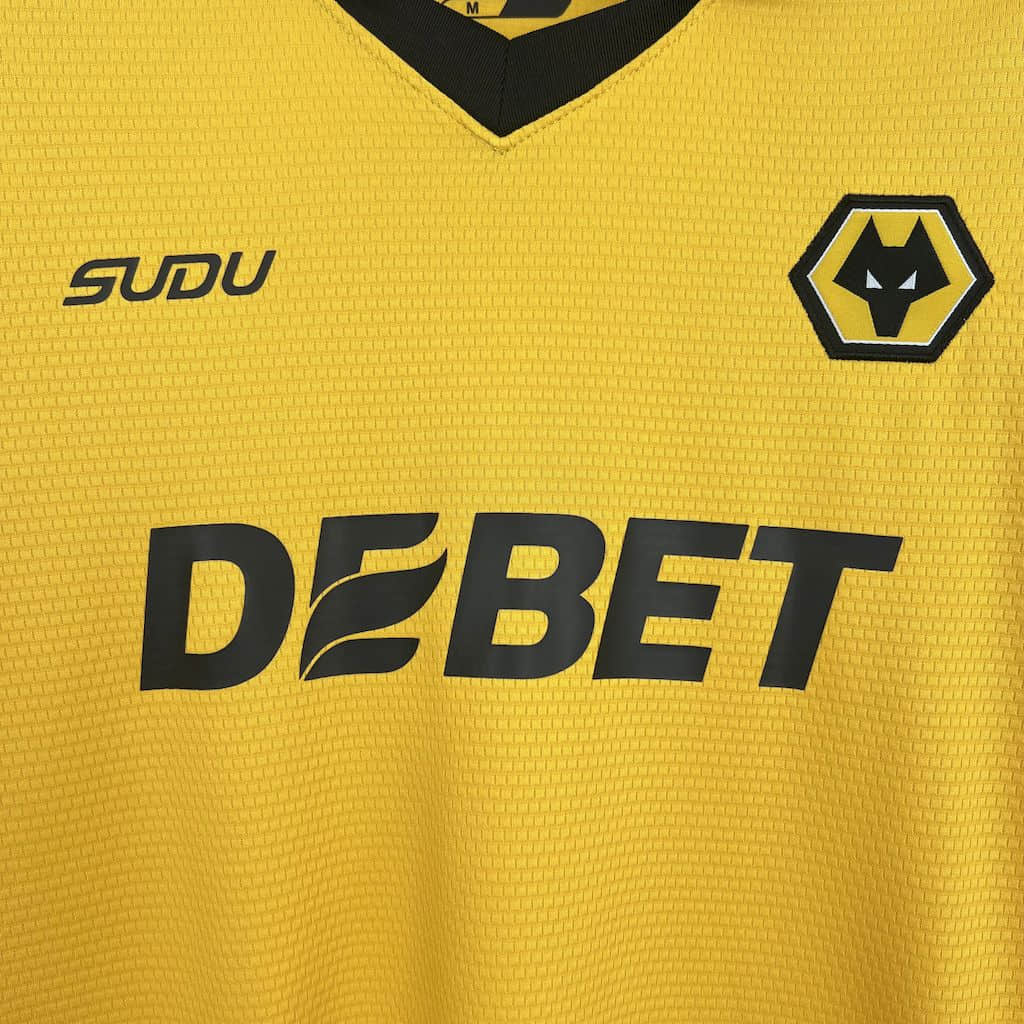 Camisa Wolverhampton Wanderers Home 25/26