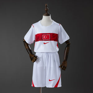 Kit Infantil Turquia 2026