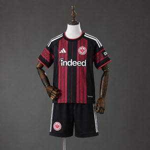 Kit Infantil Eintracht Frankfurt 26/27