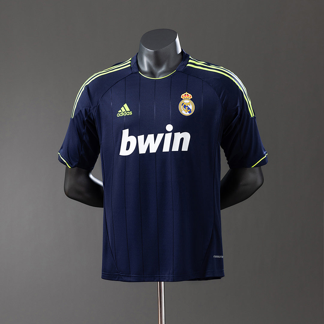 Camisa Real Madrid Retrô Versão Jogador 12/13