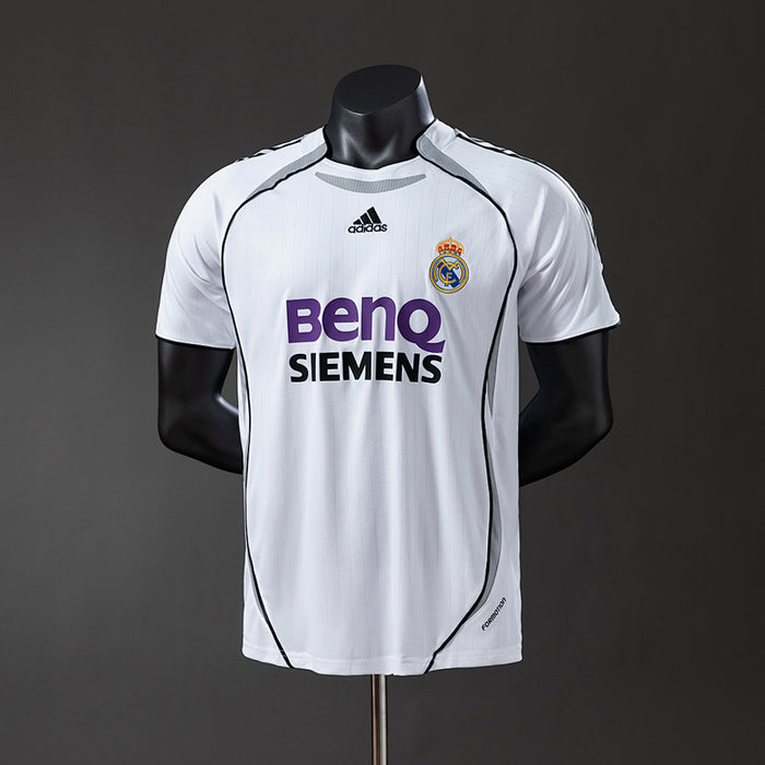 Camisa Real Madrid Retrô Versão Jogador 06/07