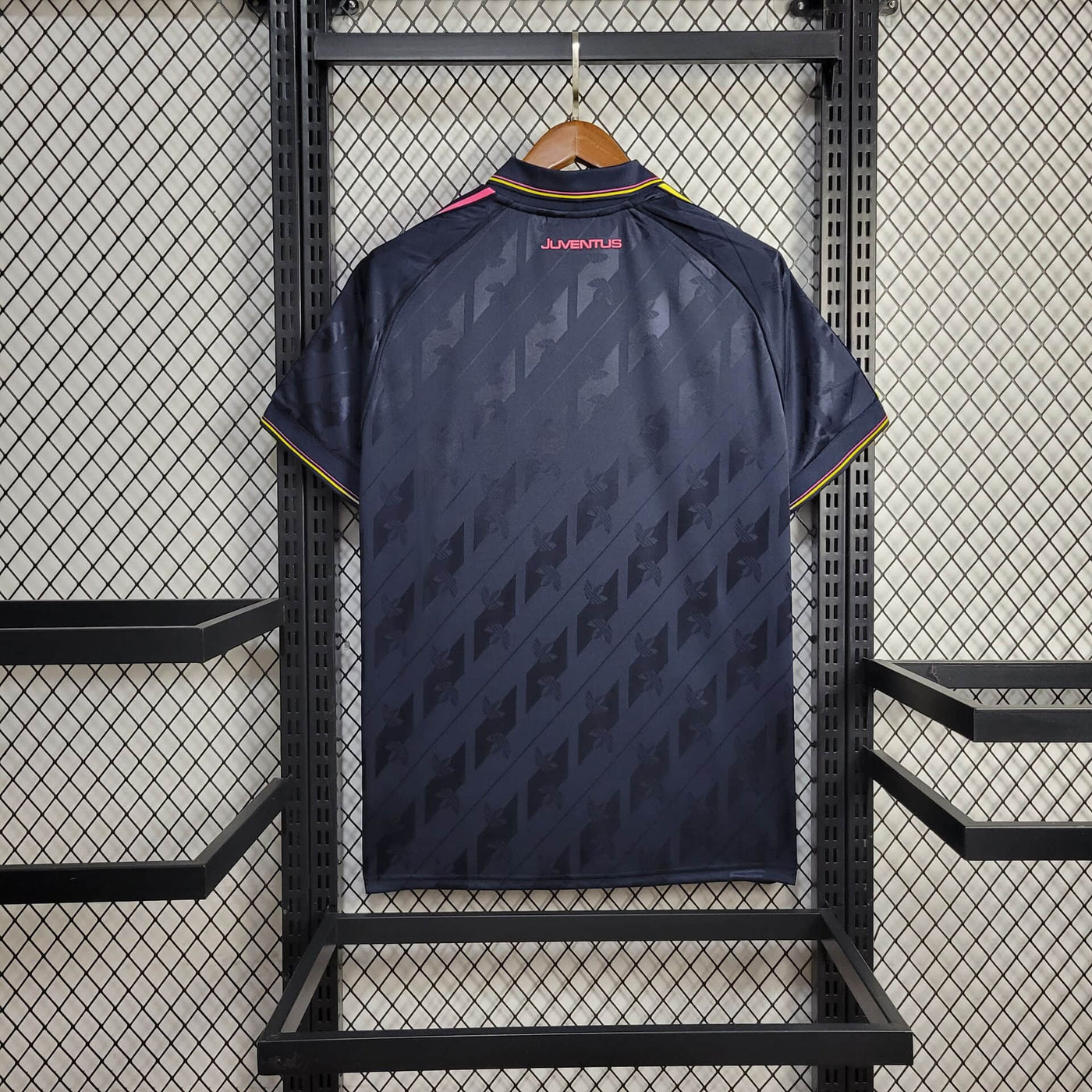 Camisa Juventus Retrô 24/25