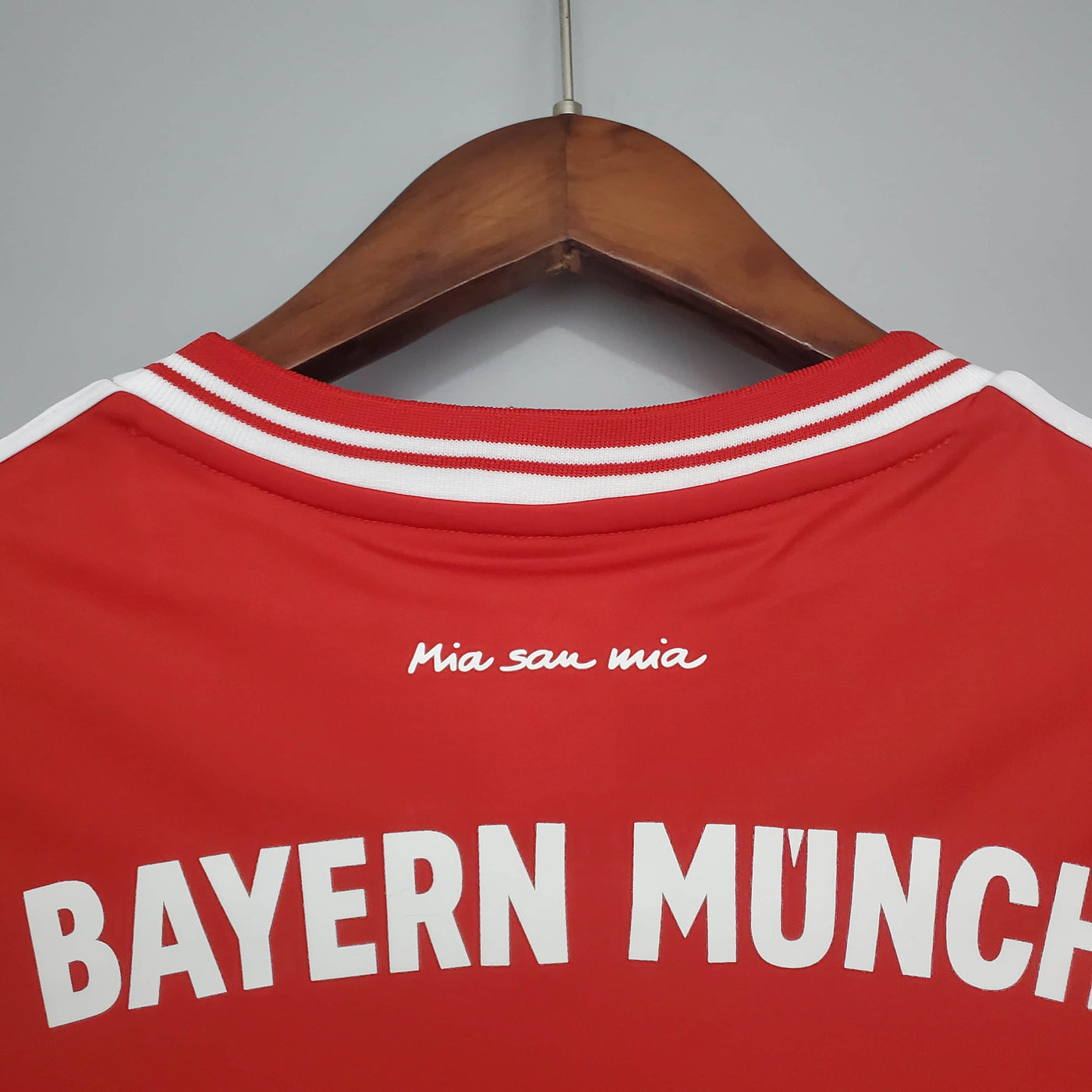 Camisa Bayern Munich Retrô Manga Longa 13/14