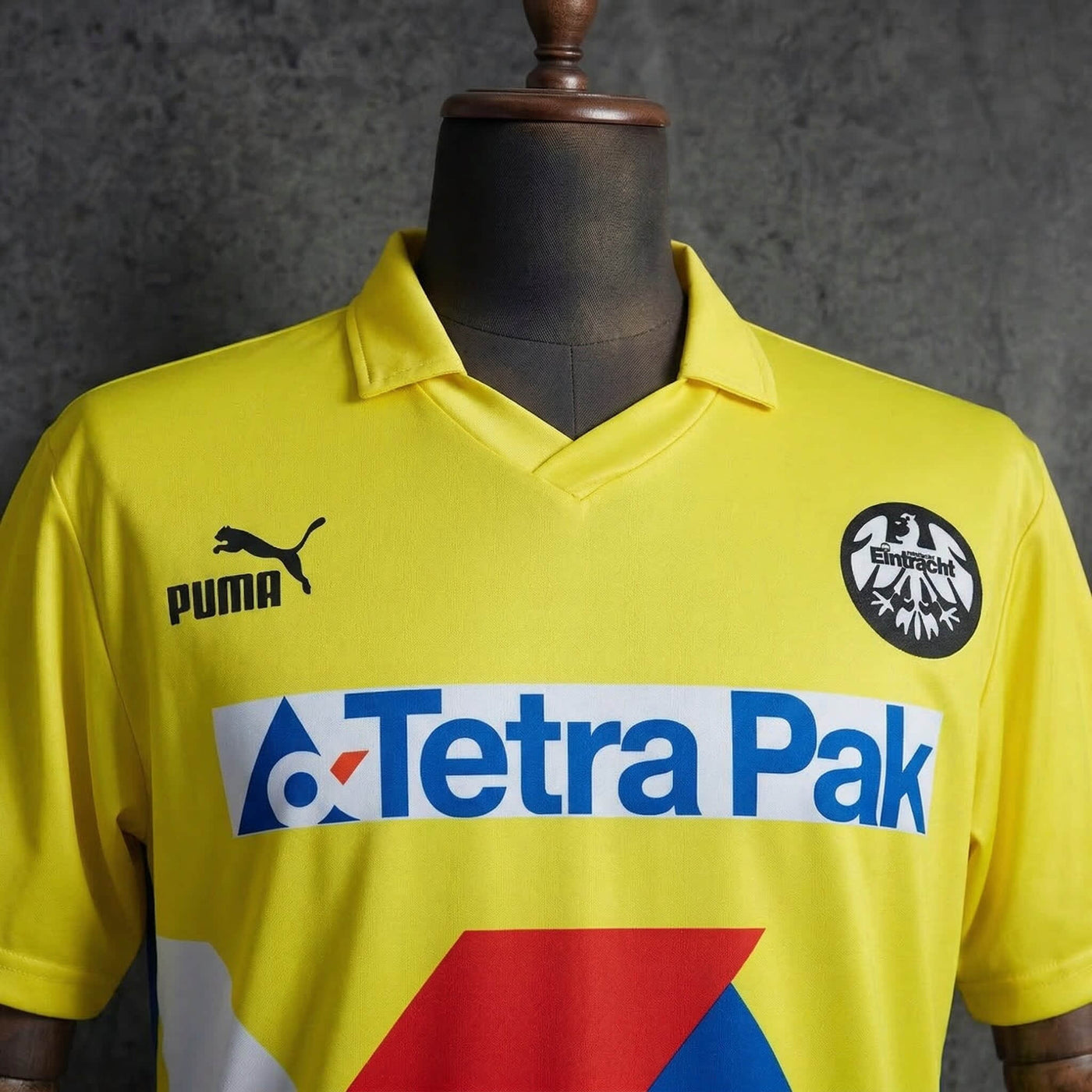 Camisa Eintracht Frankfurt Retrô 93/96