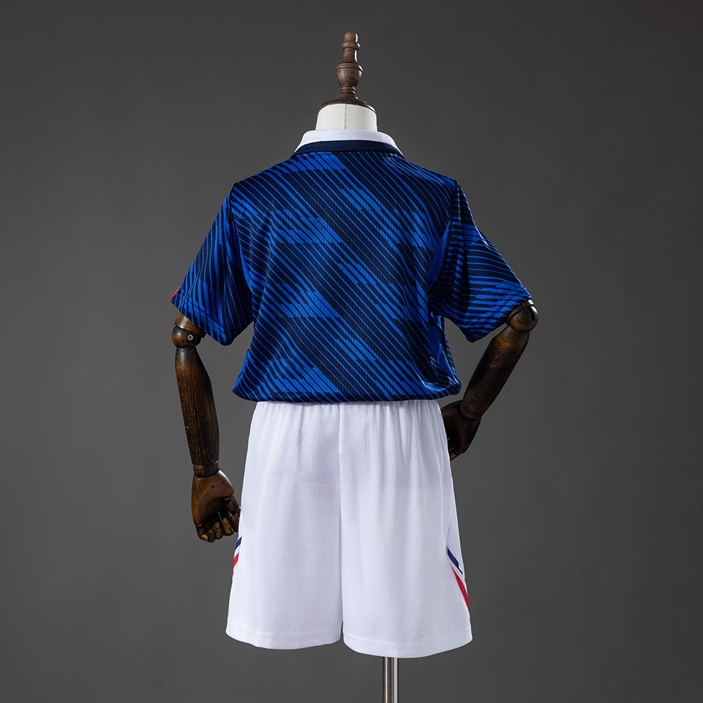 Kit Infantil França 2026