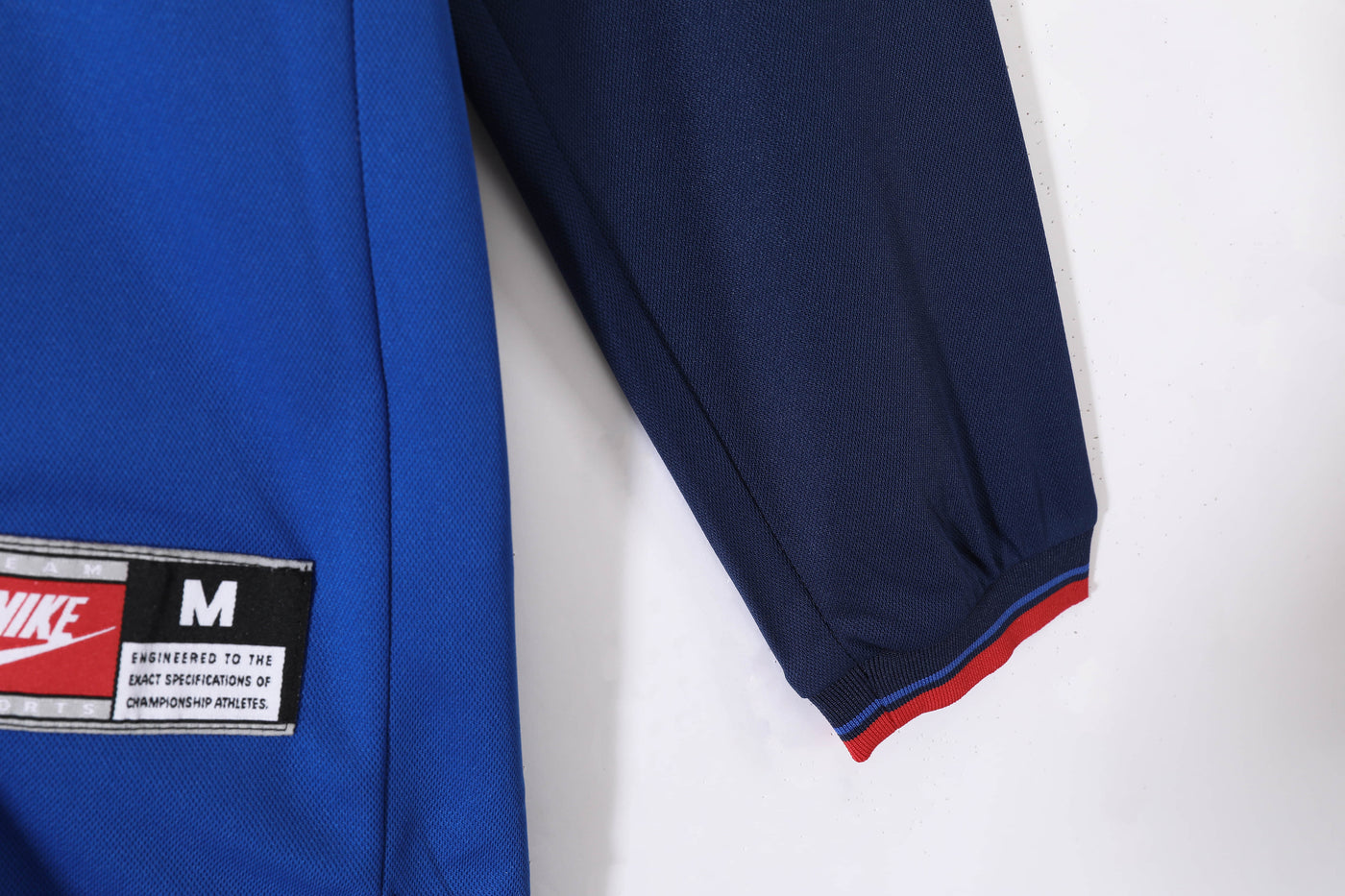 Camisa Barcelona Retrô Manga Longa 1999