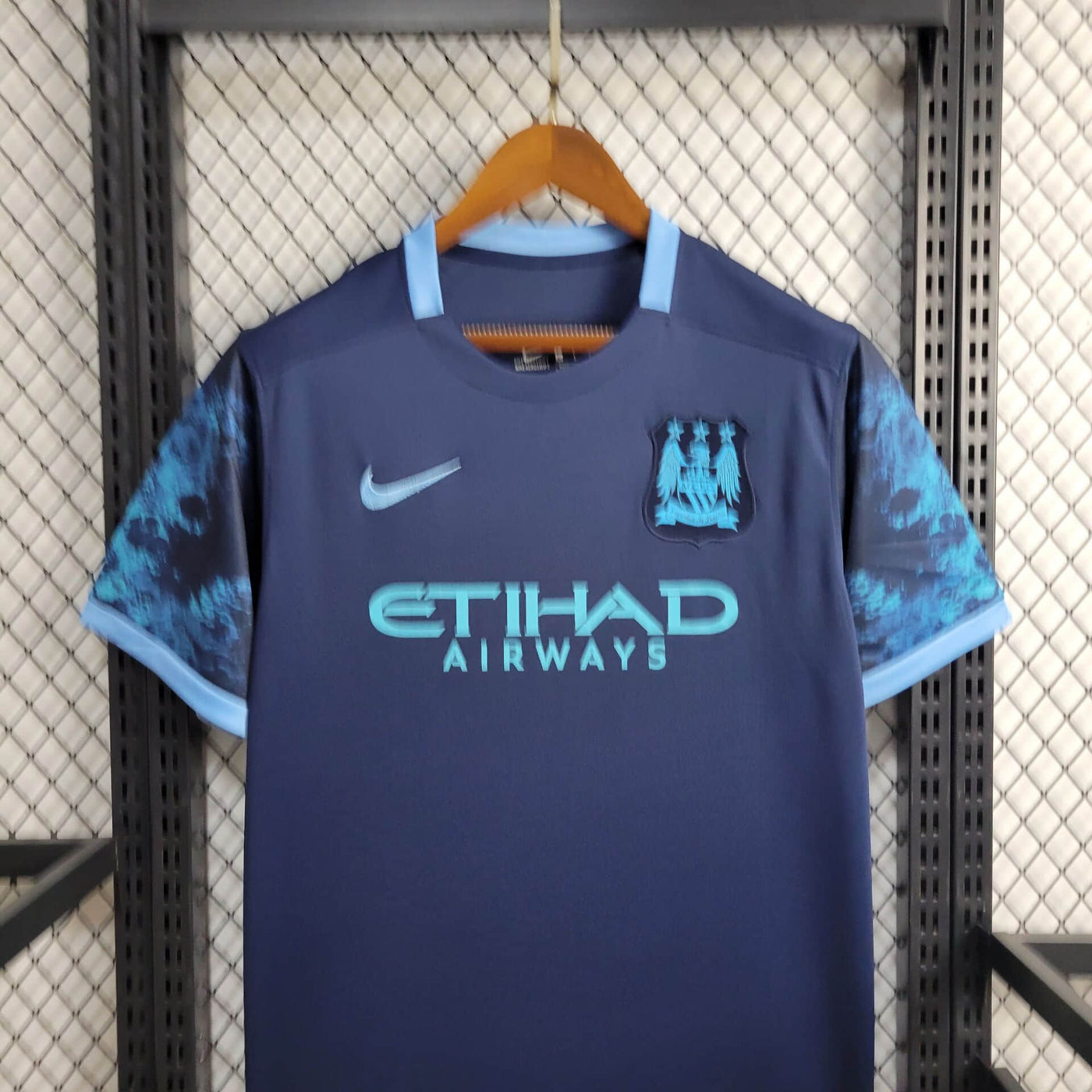 Camisa Manchester City Retrô 15/16