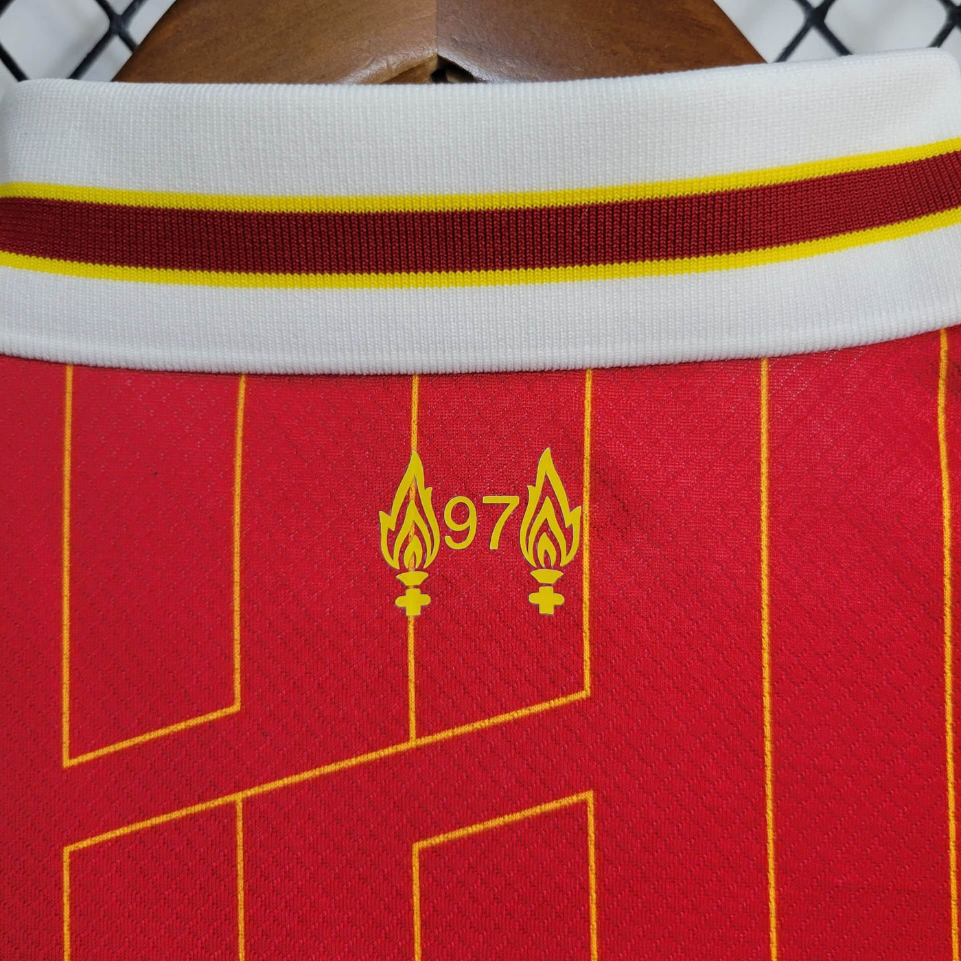 Camisa Liverpool Home 24/25 Feminina