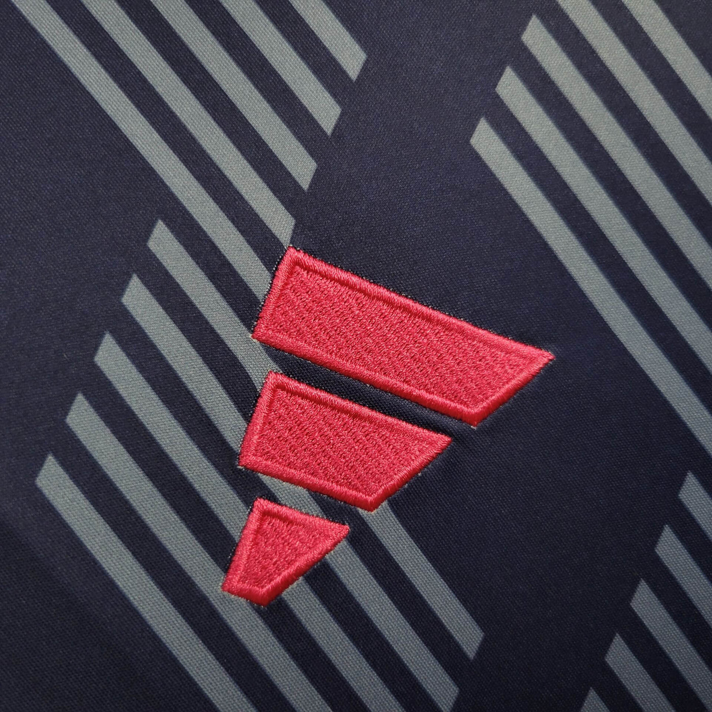 Camisa Nottingham Forest Away 24/25