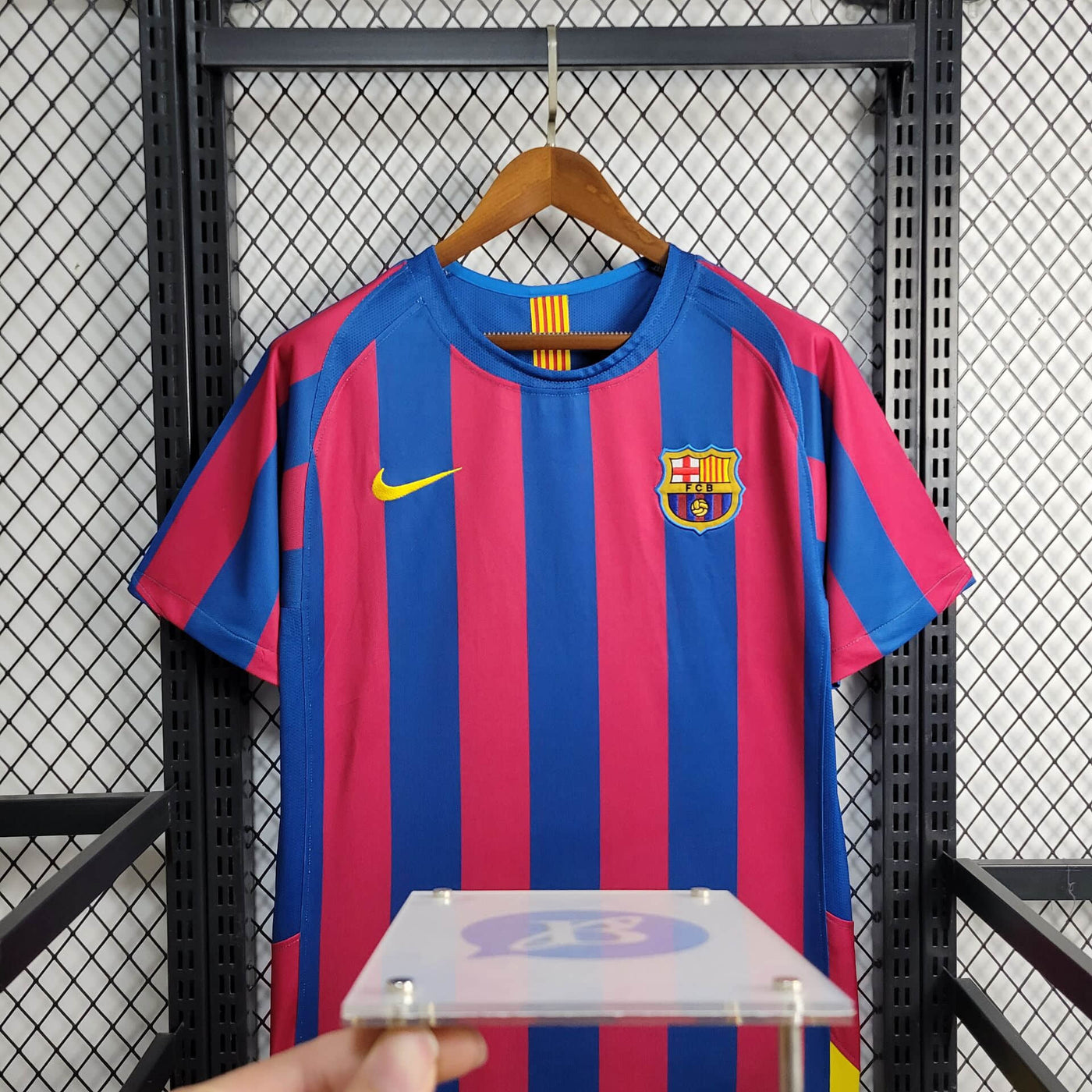 Camisa Barcelona Retrô 05/06