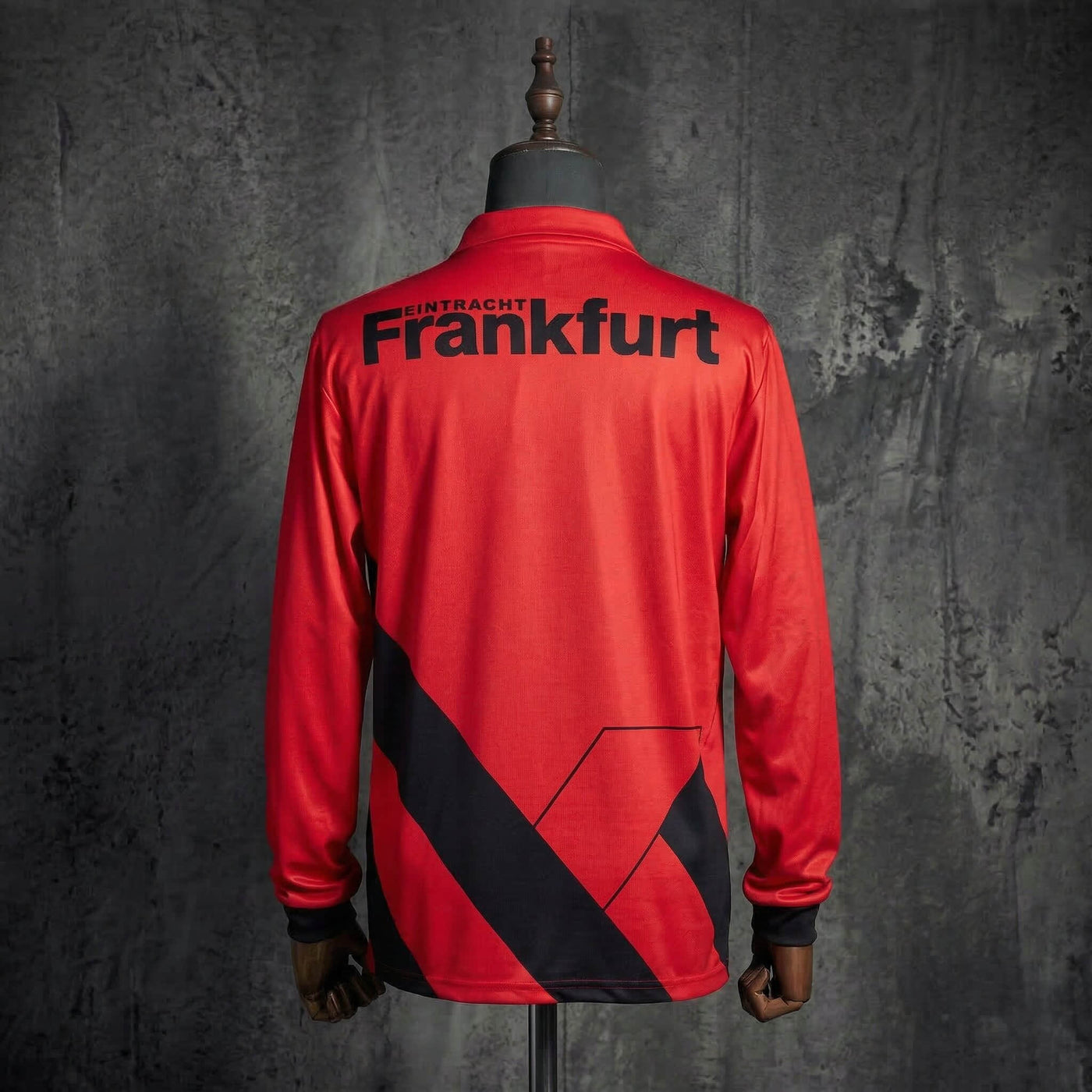 Camisa Eintracht Frankfurt Retrô Manga Longa 93/95