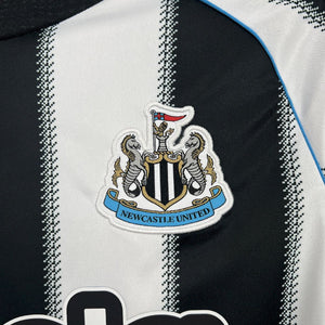 Camisa Newcastle United Home Manga Longa 25/26