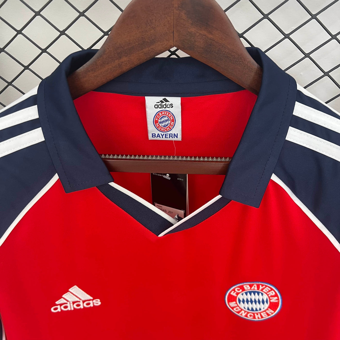 Camisa Bayern Munich Retrô Manga Longa 2001