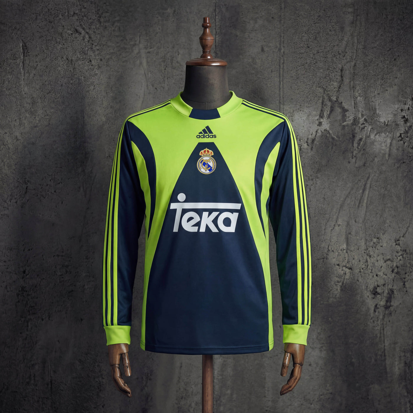 Camisa Real Madrid Retrô Manga Longa 99/00