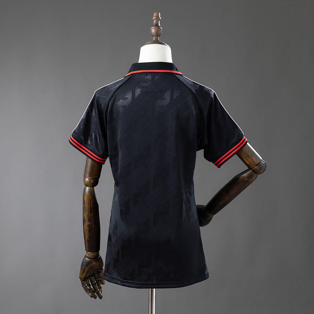 Camisa Flamengo Retrô 25/26 Feminina