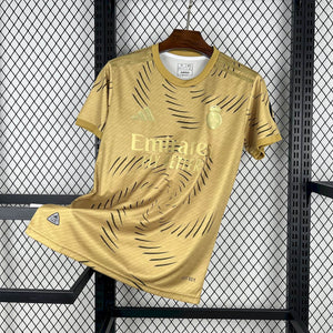 Camisa Real Madrid Treino Dourada 25/26