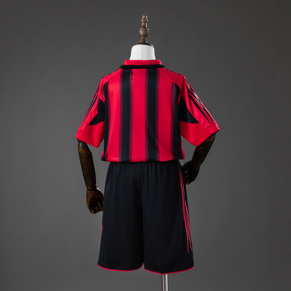 Kit Infantil AC Milan 04/05