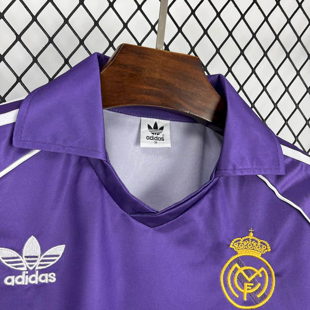 Camisa Real Madrid Retrô Third