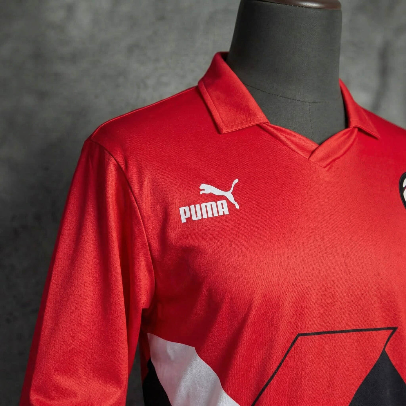 Camisa Eintracht Frankfurt Retrô Manga Longa 93/95