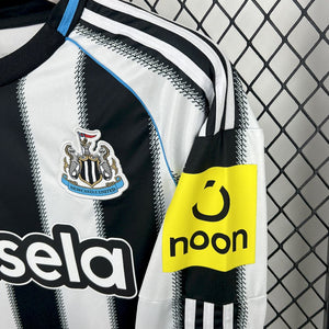 Camisa Newcastle United Home Manga Longa 25/26