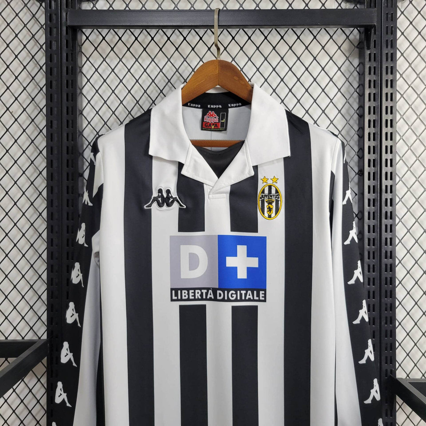 Camisa Juventus Retrô Manga Longa 1999