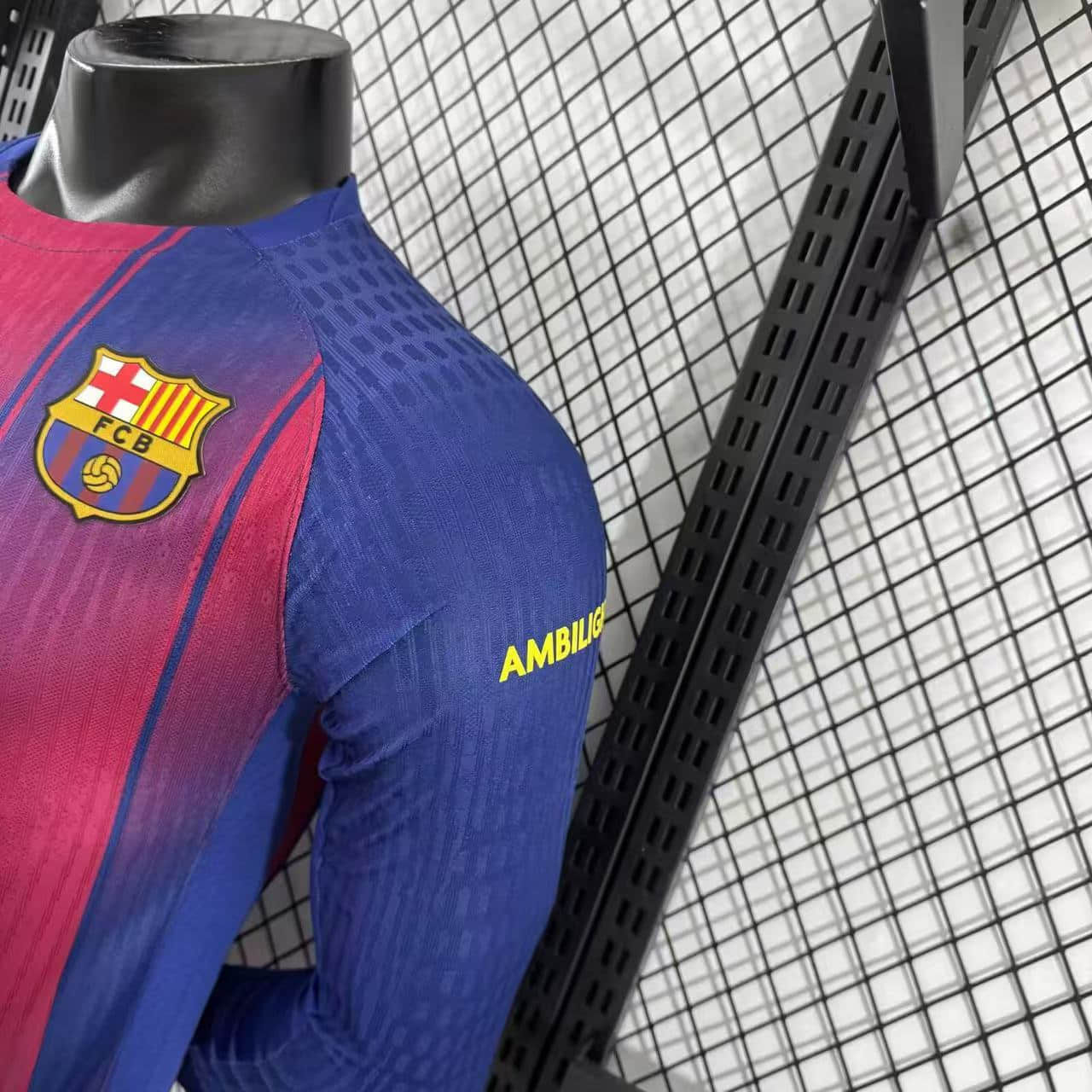 Camisa Barcelona Home Manga Longa Jogador 25/26