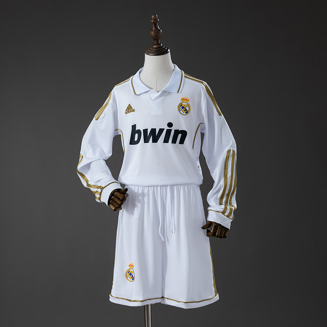 Kit Infantil Real Madrid Manga Longa 11/12