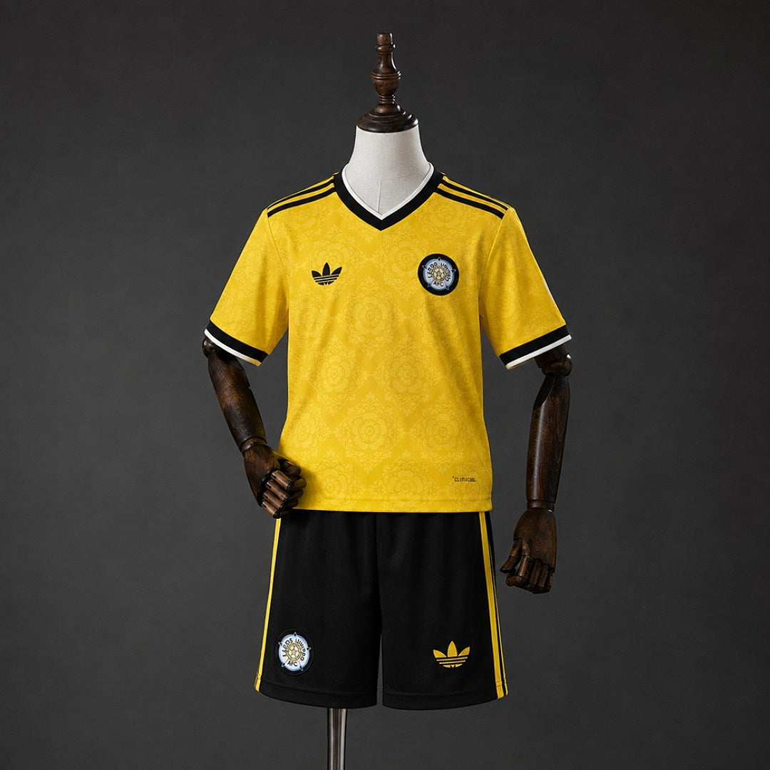 Kit Infantil Leeds United 26/27