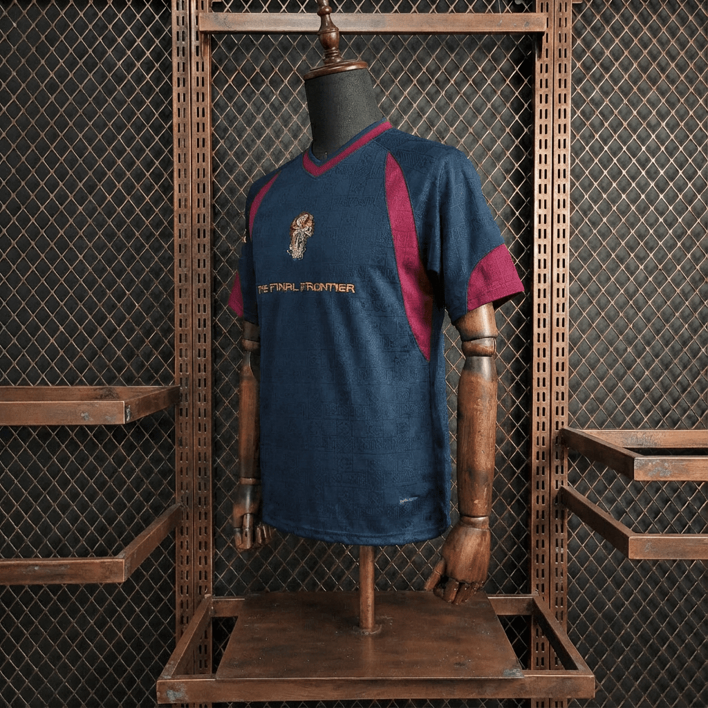 Camisa West Ham United Retrô 2010