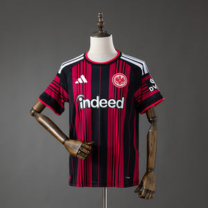 Camisa Eintracht Frankfurt Home 26/27