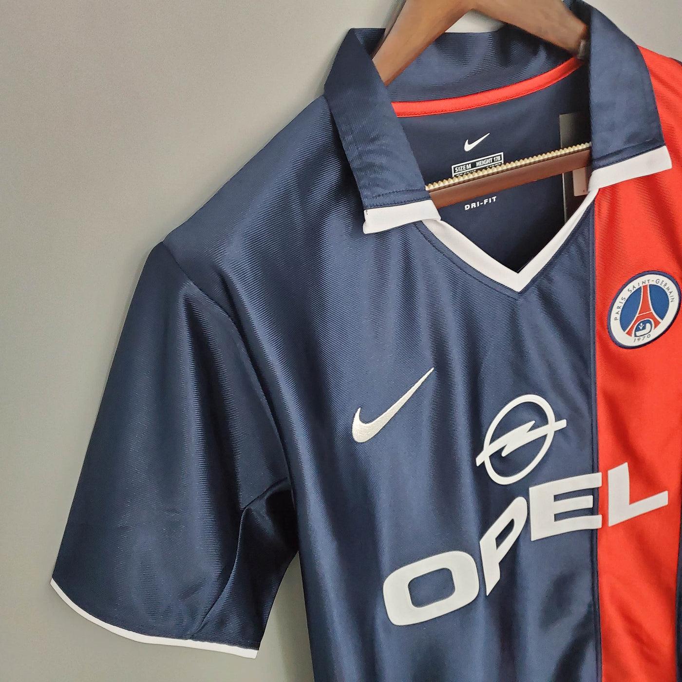 Camisa Paris Saint-Germain Retrô 01/02