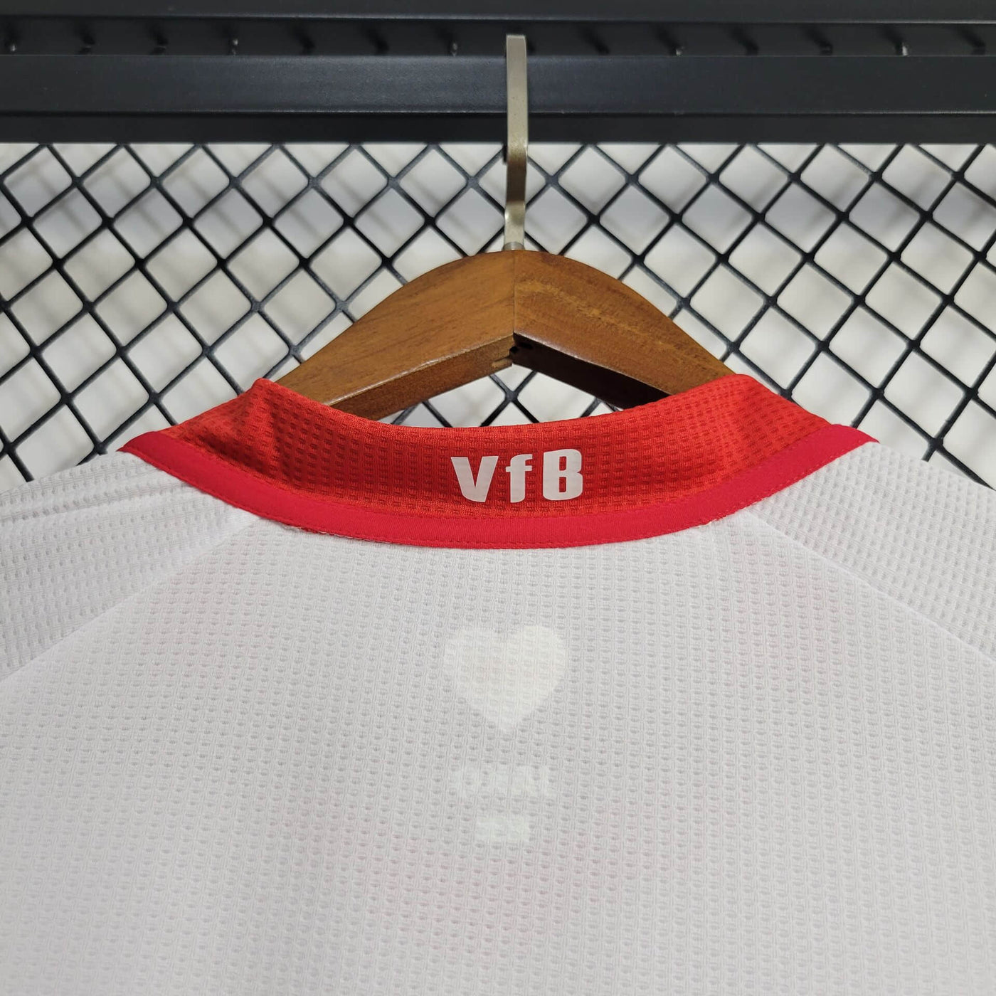 Camisa VfB Stuttgart Home 24/25