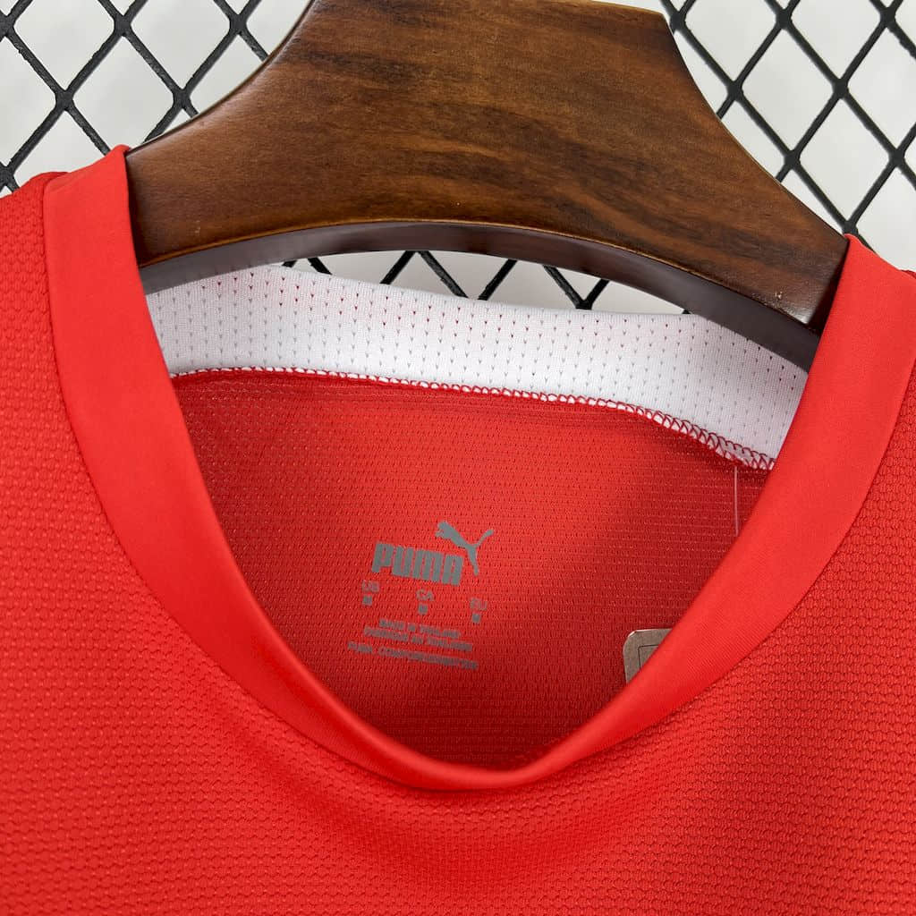 Camisa VfB Stuttgart Retrô 06/07